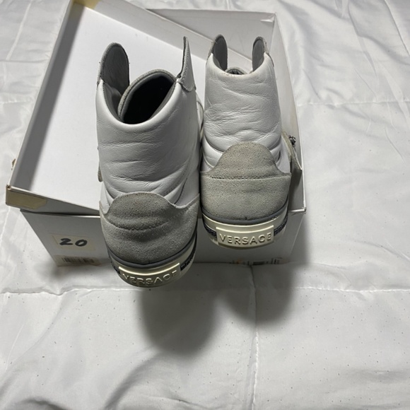 Versace Sneakers - Picture 6 of 7